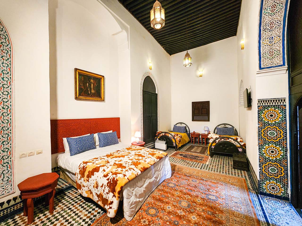 Bab Rcif Room - A Gateway to Moroccan Elegance