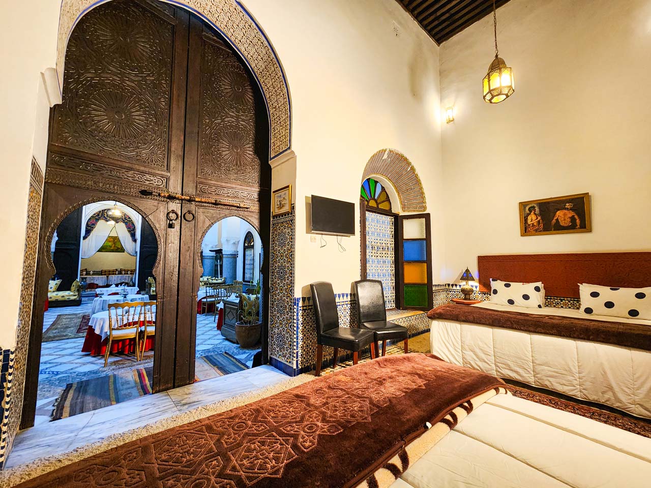 Charming Moroccan Ambiance in Bab Boujloud Room