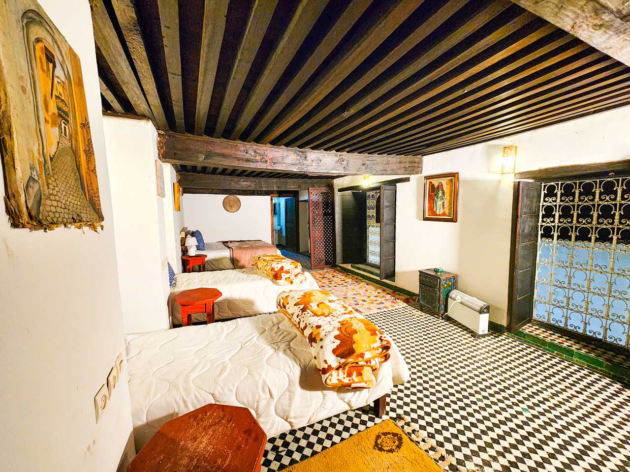 Discover Moroccan Hospitality in Bab Sifar Room